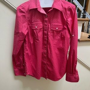 Beautiful cotton button up shirt from LL Bean.Fuchsia and white polka dots!